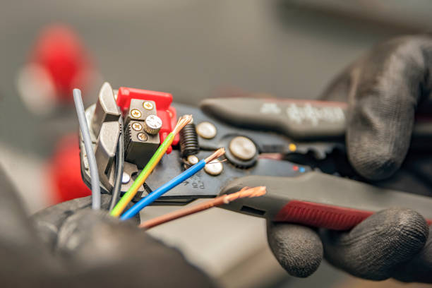 Best Electrical Repair Services  in Harrodsburg, KY